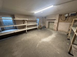 Photo 8- click for photo gallery